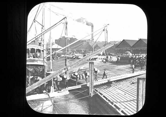 'Loading boat. New Orleans. La. Loading River Steamer, copyright Kingston Museum and Heritage Service, 2010'